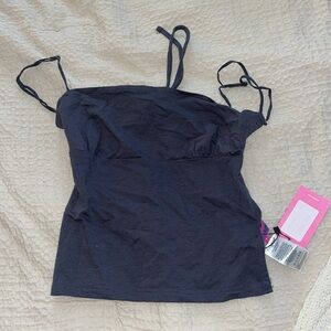 Edikted backless top